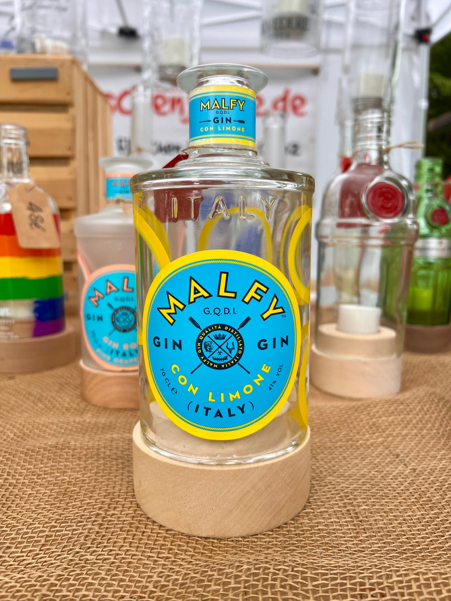 Standjunge - für den Tisch - zum Hinstellen