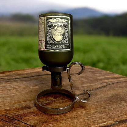 Tischleuchter aus alter Diplomatico Rum Flasche auf Metallständer