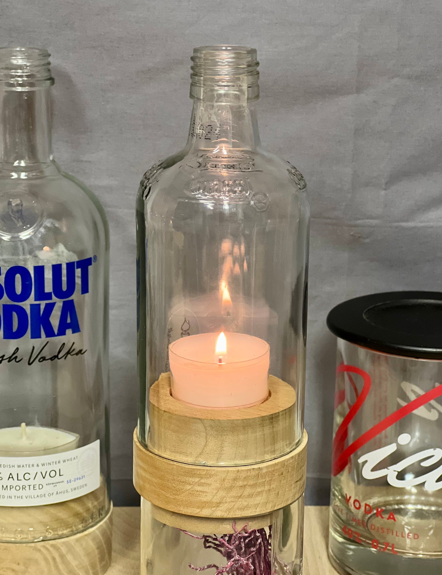 Handgefertigtes Windlicht aus Grassl Schnaps Flasche – tolle Flaschenform mit Glasrelief – Unterteil für Deko oder Schätze