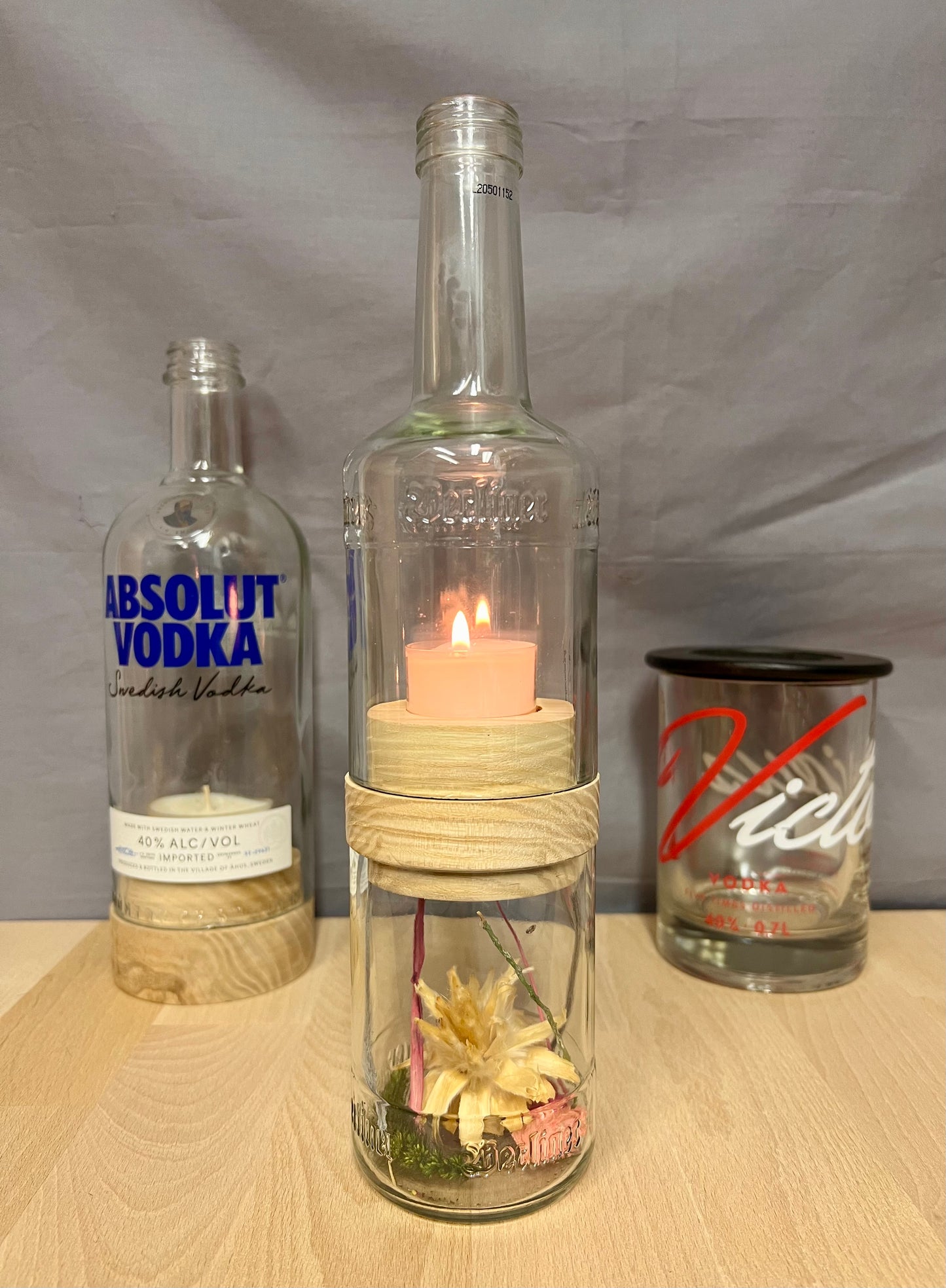 Handgefertigtes Windlicht aus Berliner Luft Pfeffi Flasche – tolle Flaschenform mit Glasrelief – Unterteil für Deko oder Schätze