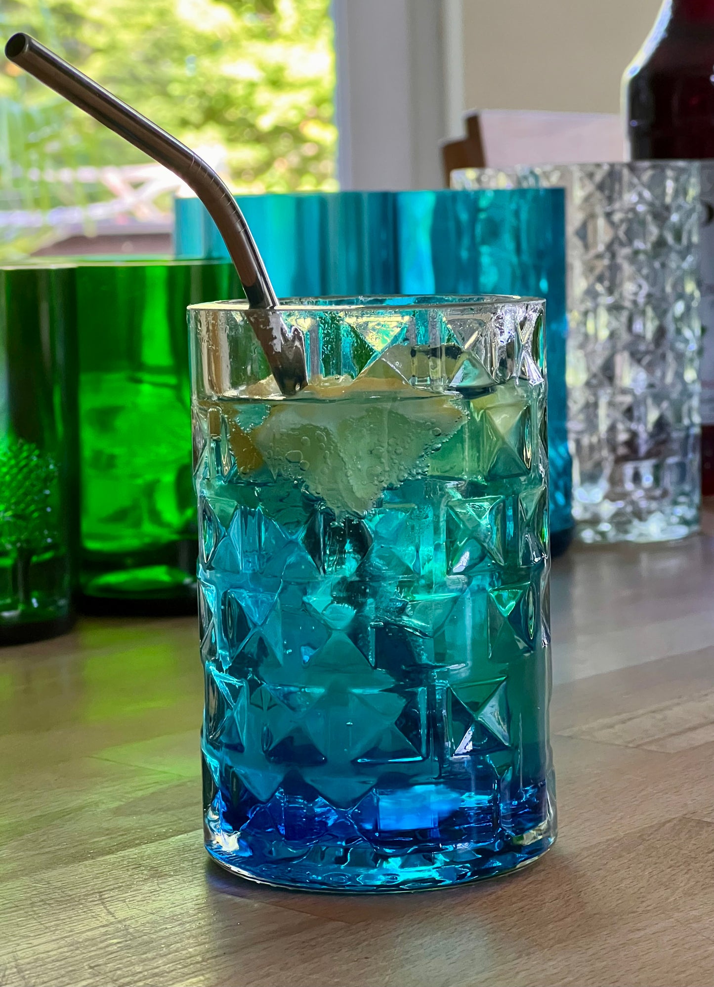 3er Set Gläser aus Three Sixty Vodka Flaschen - Glasrelief in Kacheloptik- Unikate aus Flaschenunterteilen