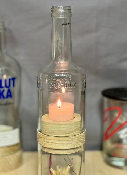 Handgefertigtes Windlicht aus Berliner Luft Pfeffi Flasche – tolle Flaschenform mit Glasrelief – Unterteil für Deko oder Schätze